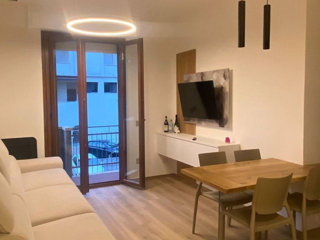 appartamento in vendita a Pesaro in zona Mare