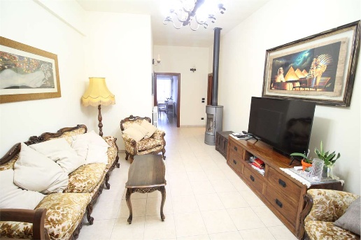 casa indipendente in vendita a Pesaro in zona Villa Fastiggi