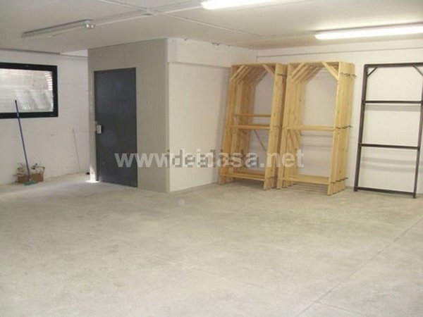 casa indipendente in vendita a Pesaro