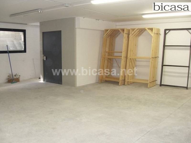 casa indipendente in vendita a Pesaro