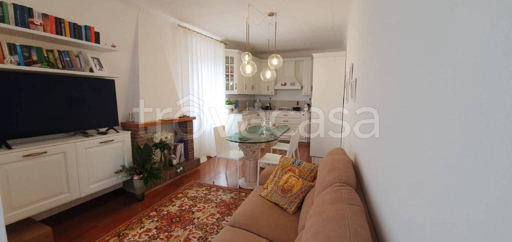 appartamento in vendita a Pesaro in zona Centro Città