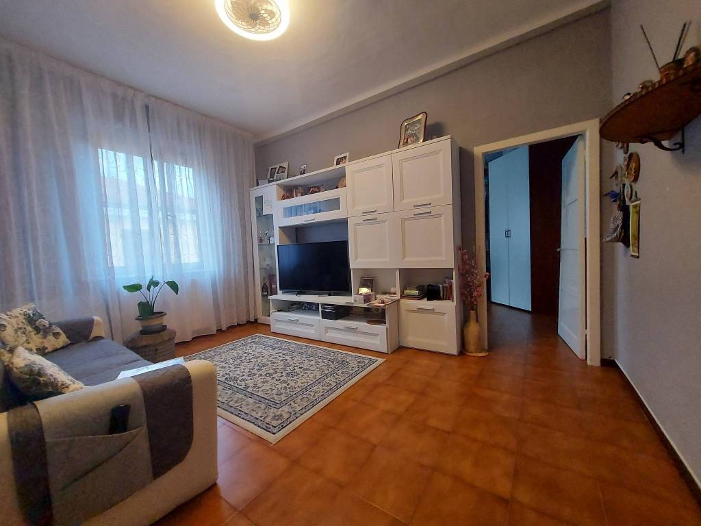 appartamento in vendita a Pesaro in zona Soria