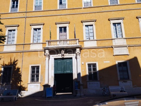 appartamento in vendita a Pesaro in zona Centro Città