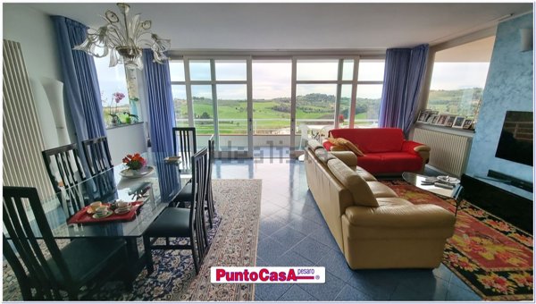 casa indipendente in vendita a Pesaro in zona Trebbiantico