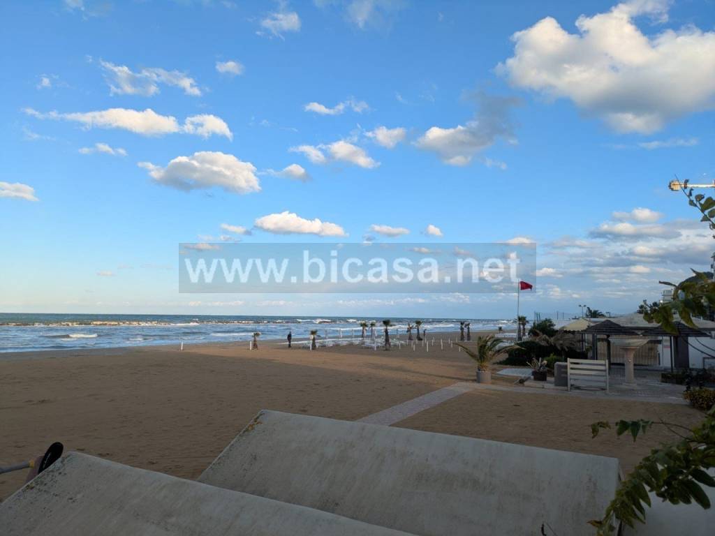 appartamento in vendita a Pesaro in zona Santa Veneranda