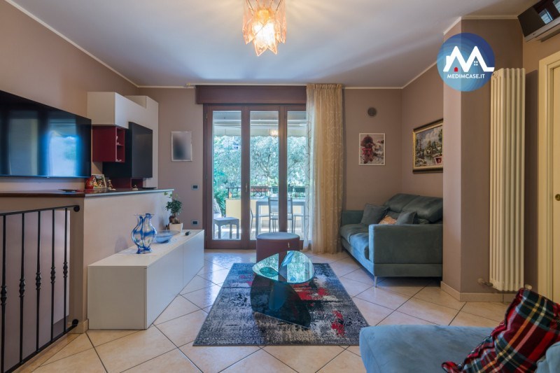 appartamento in vendita a Pesaro in zona Centro Città