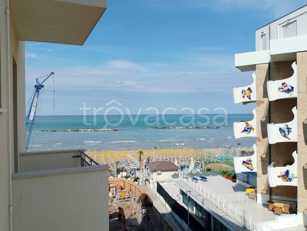 appartamento in vendita a Pesaro in zona Mare
