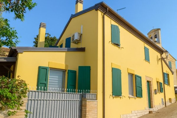 appartamento in vendita a Pesaro in zona Mare