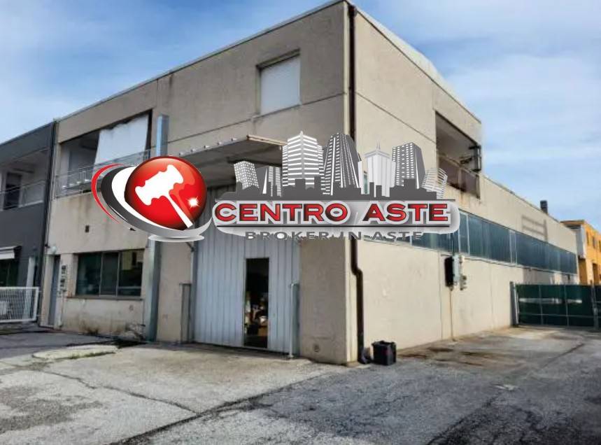 casa indipendente in vendita a Pesaro in zona Villa Fastiggi