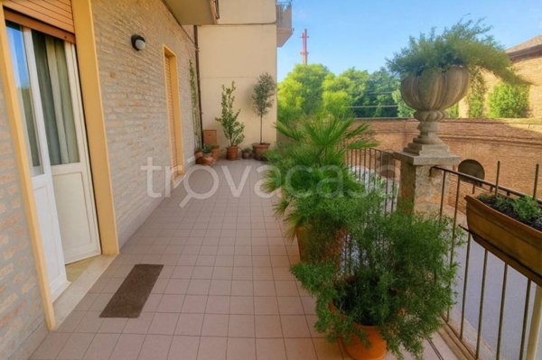 appartamento in vendita a Pesaro in zona Centro Città