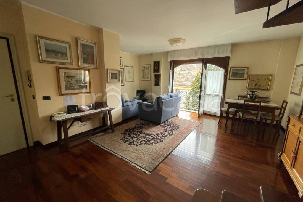 appartamento in vendita a Pesaro in zona Mare