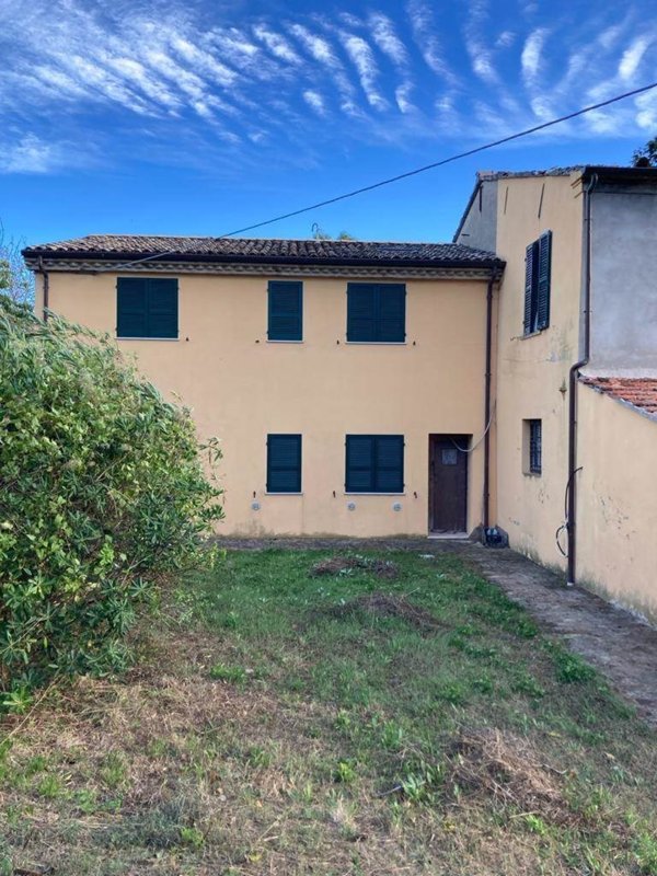 casa indipendente in vendita a Pesaro in zona Villa Fastiggi