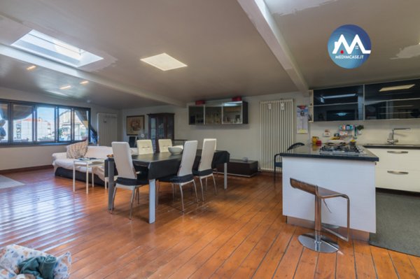 appartamento in vendita a Pesaro in zona Mare