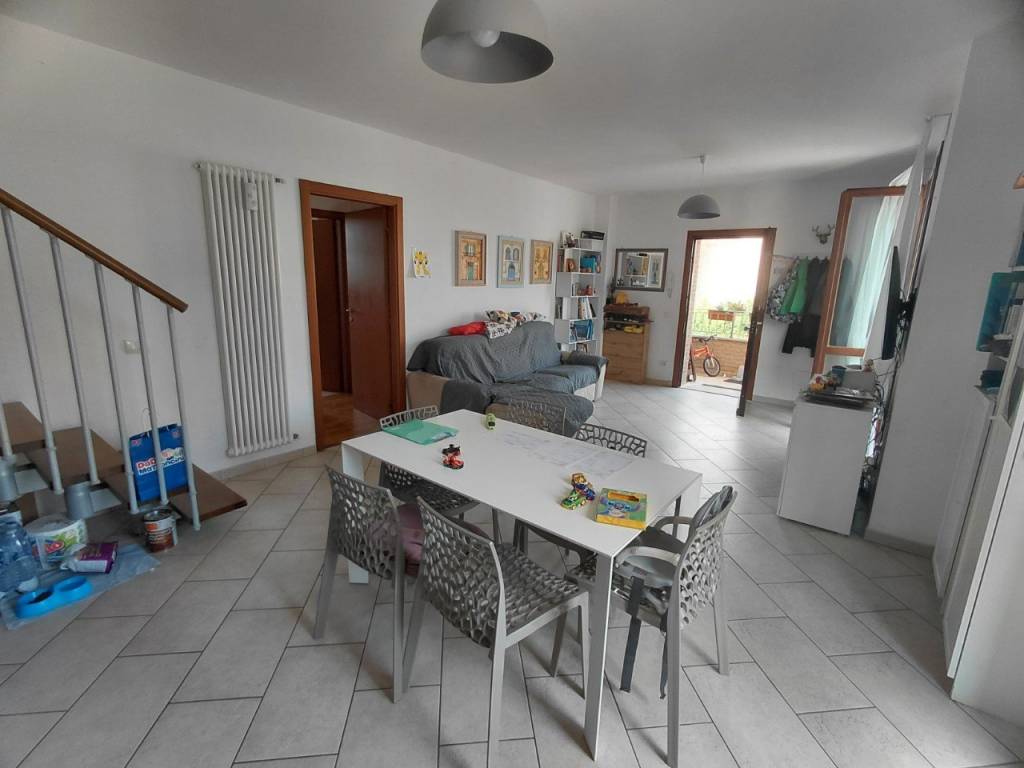 appartamento in vendita a Pesaro in zona Candelara