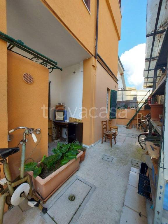 casa indipendente in vendita a Pesaro in zona Pantano