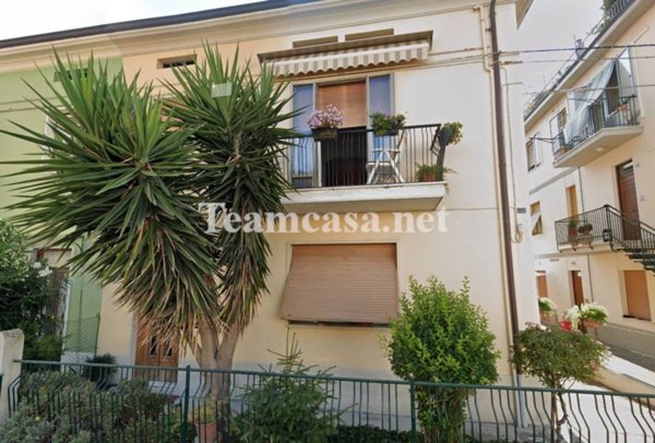 appartamento in vendita a Pesaro in zona Pantano