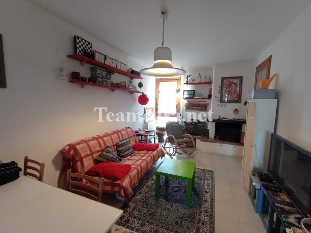 quadrivano in vendita a Pesaro in zona Villa Ceccolini