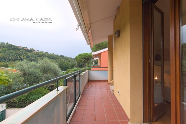 casa indipendente in vendita a Pesaro in zona Centro Città