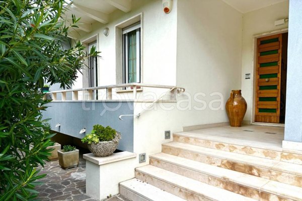 appartamento in vendita a Pesaro in zona Mare