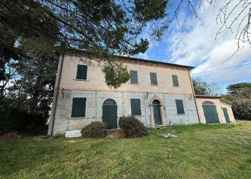 casa indipendente in vendita a Pesaro in zona Ginestreto
