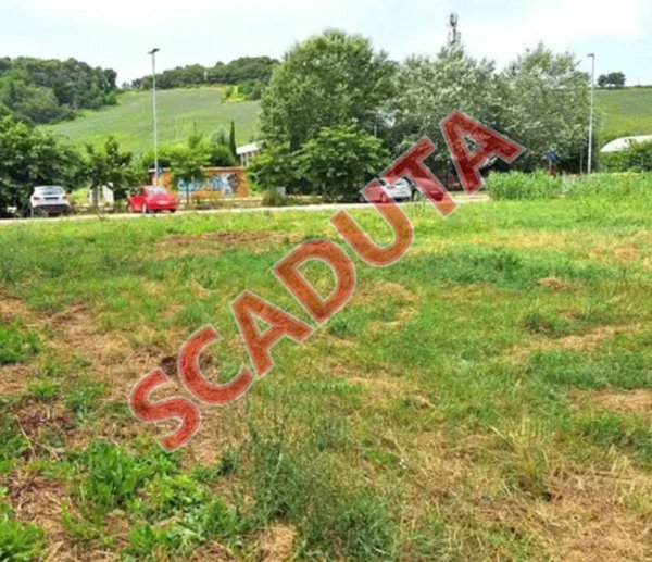 terreno agricolo in vendita a Pesaro in zona Vismara