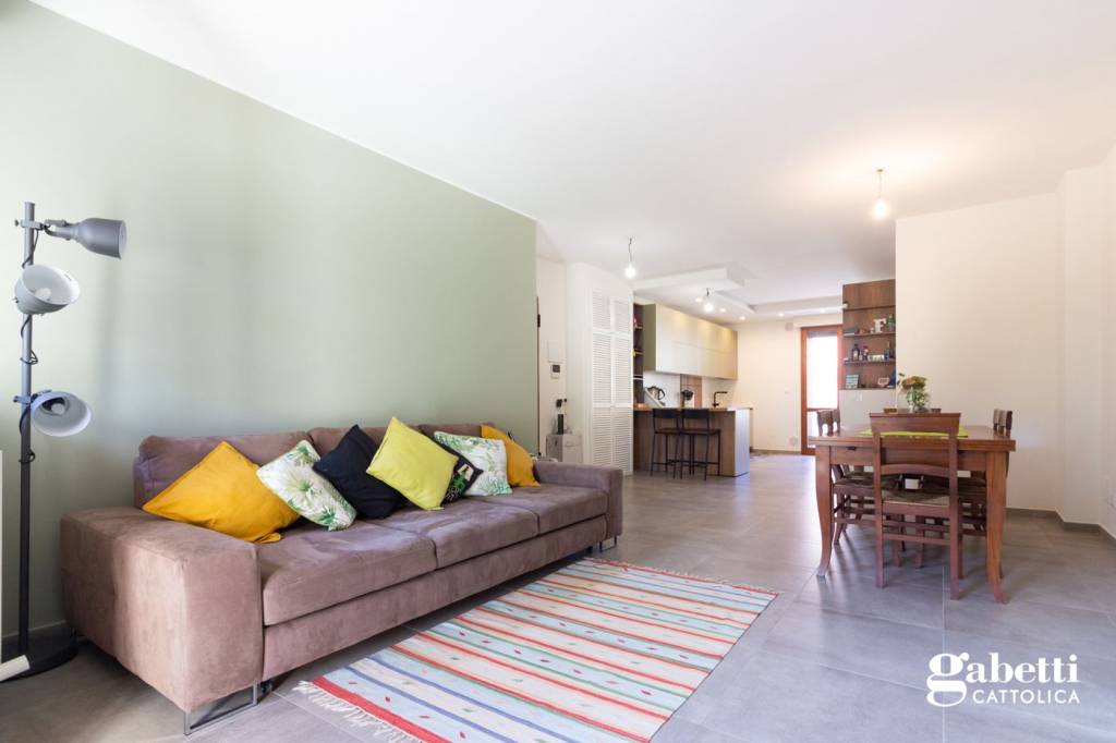 appartamento in vendita a Pesaro in zona Centro Città