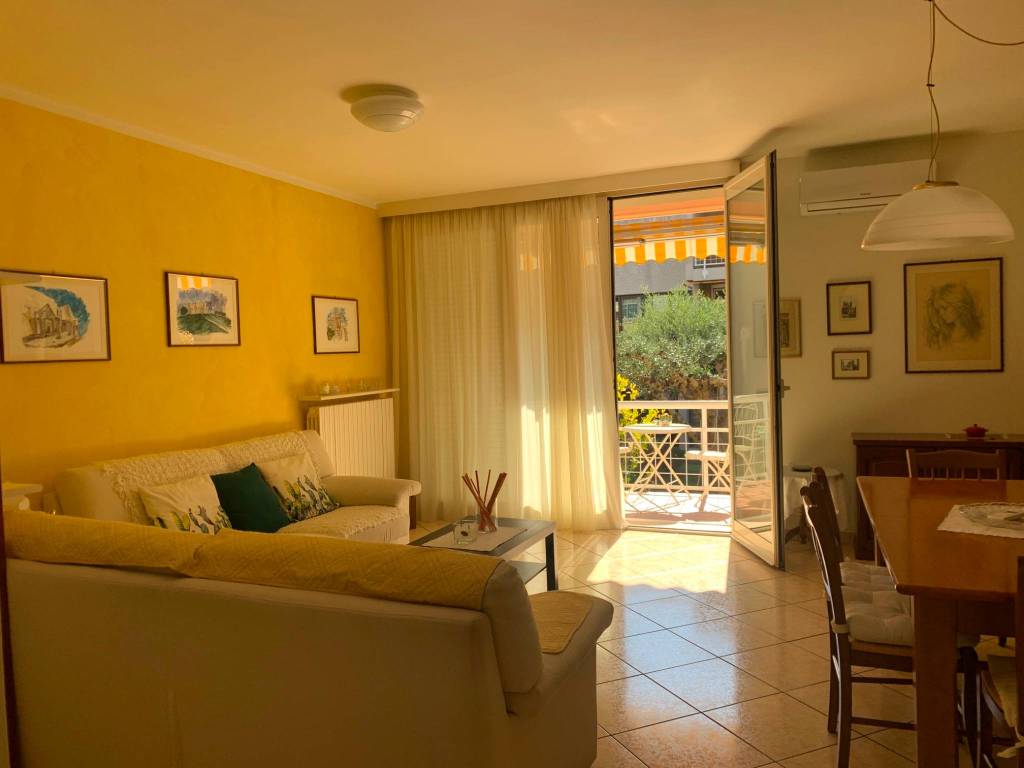 appartamento in vendita a Pesaro in zona Borgo Santa Maria