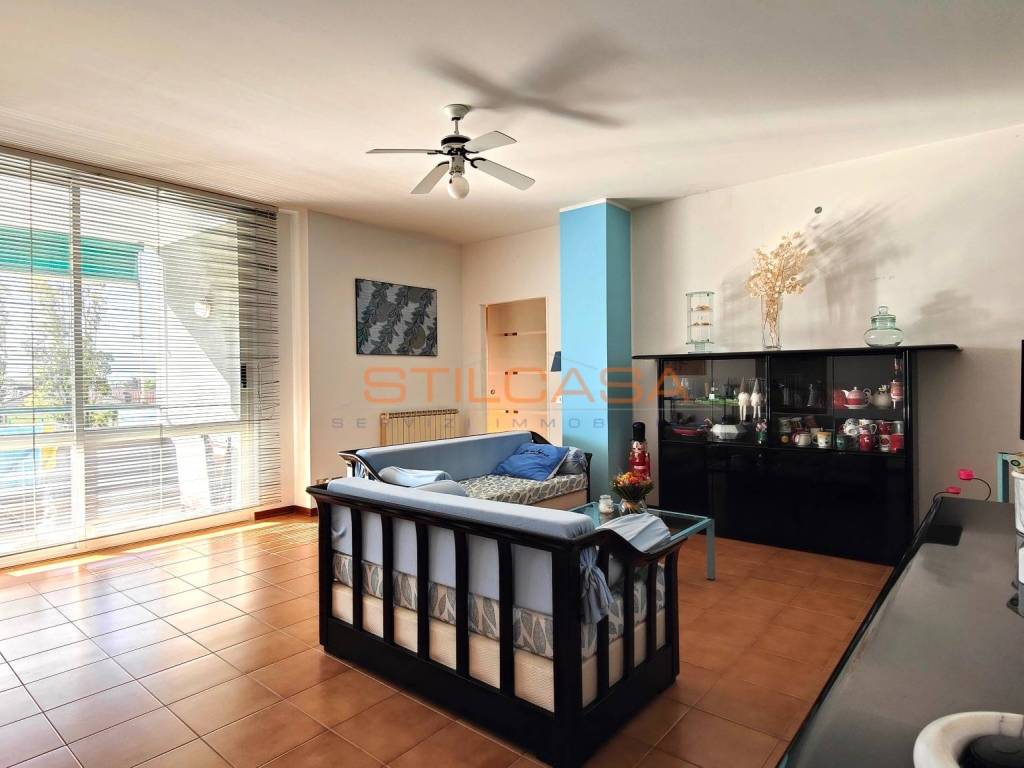 appartamento in vendita a Pesaro in zona Soria