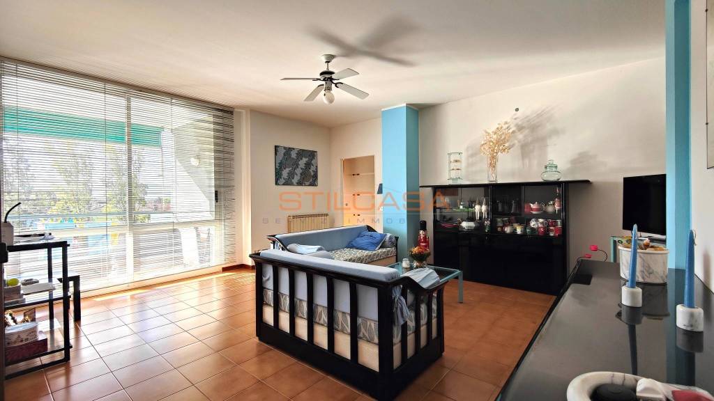 appartamento in vendita a Pesaro in zona Novilara