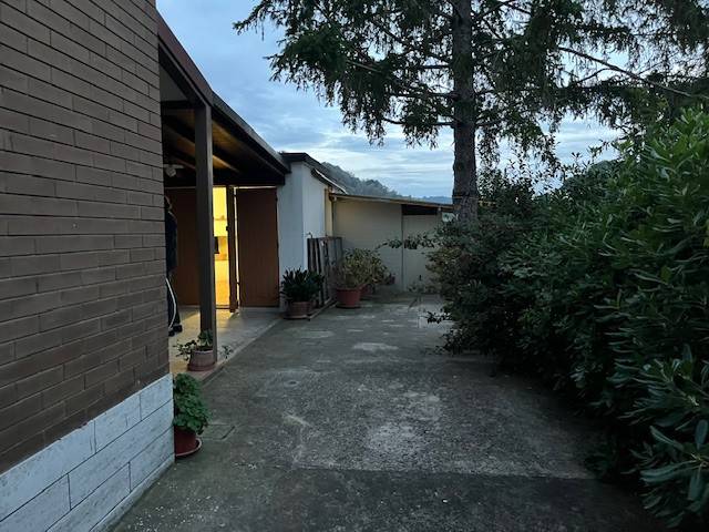 appartamento in vendita a Pesaro in zona Santa Veneranda