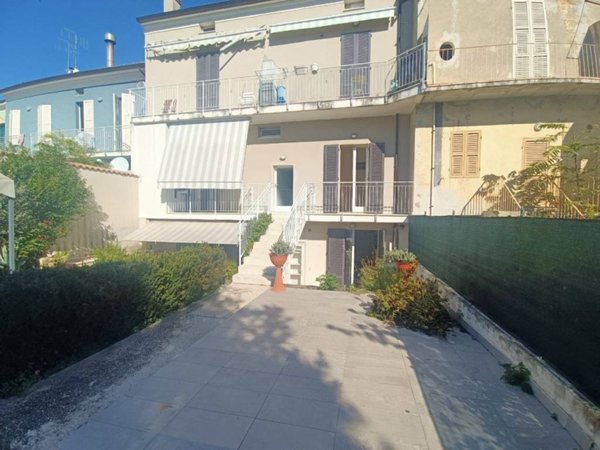 appartamento in vendita a Pesaro in zona Centro Città