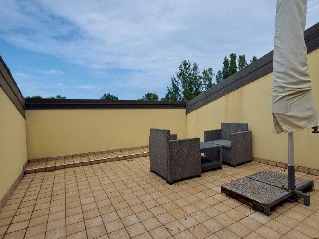 casa indipendente in vendita a Pesaro in zona Pantano