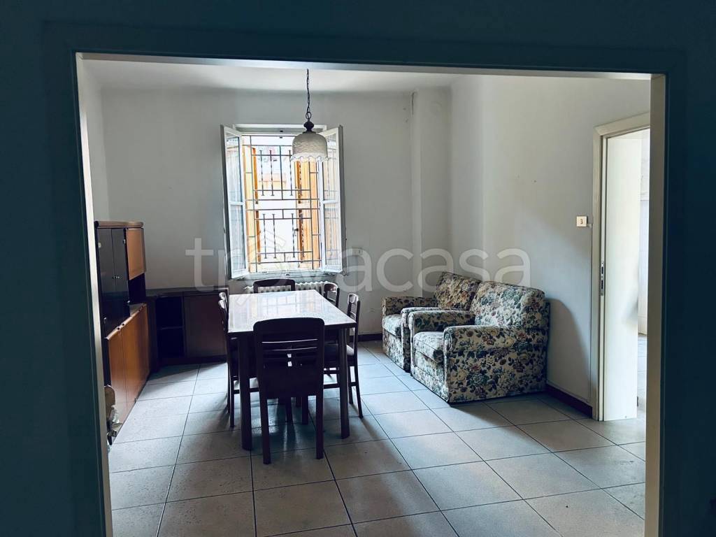 casa indipendente in vendita a Pesaro in zona Cattabrighe