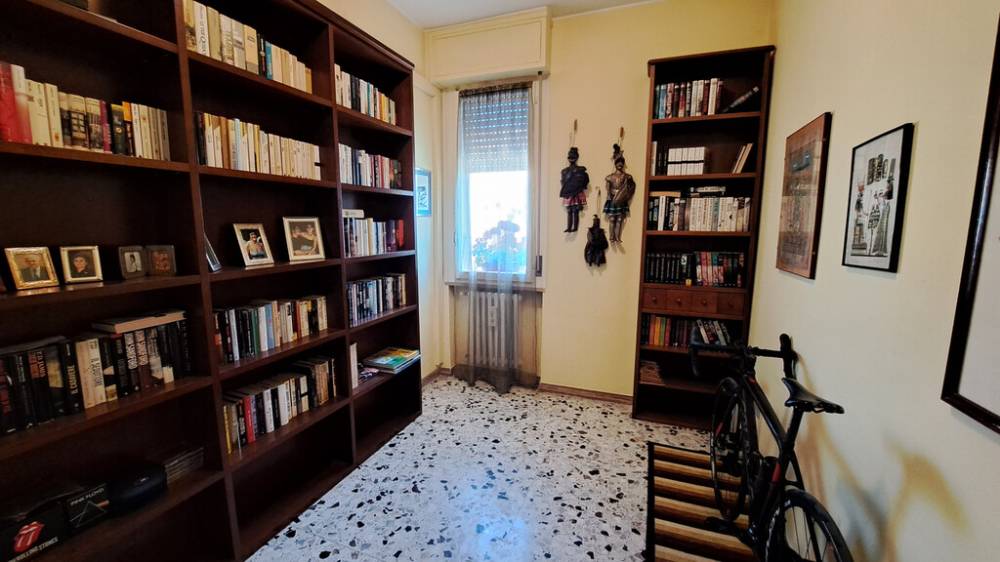 appartamento in vendita a Pesaro in zona Centro Città