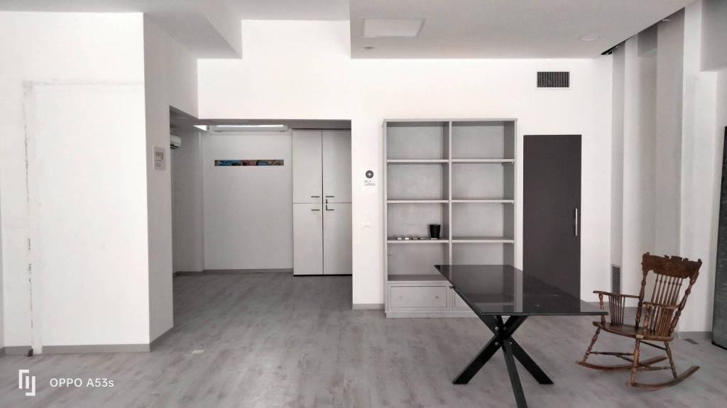 negozio in vendita a Pesaro in zona Pantano