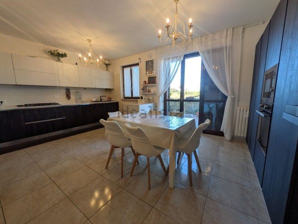 appartamento in vendita a Pesaro in zona Mare