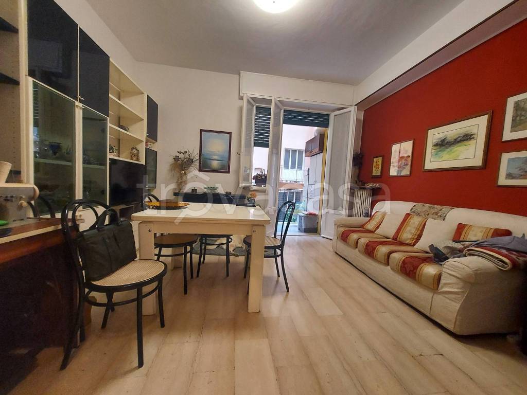 appartamento in vendita a Pesaro in zona Mare