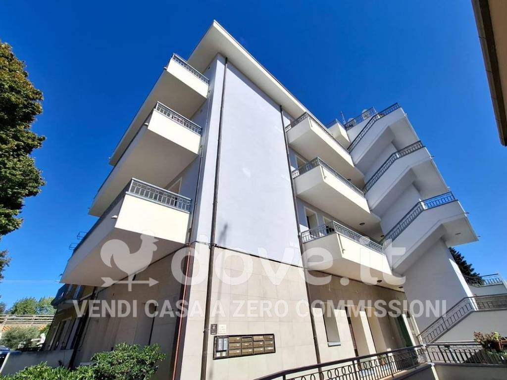 appartamento in vendita a Pesaro in zona Borgo Santa Maria