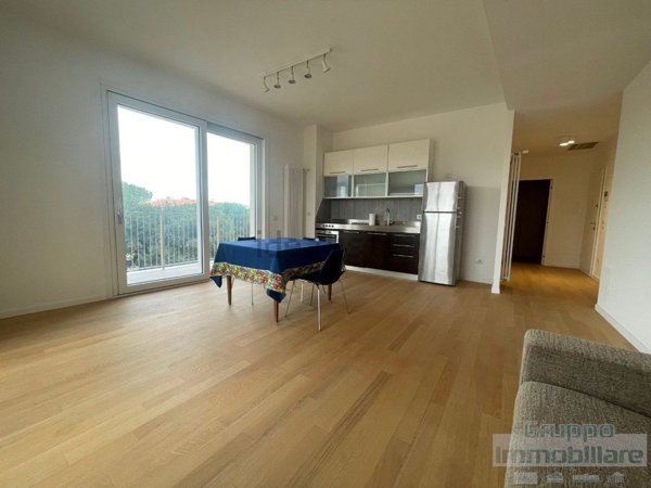 appartamento in vendita a Pesaro in zona Centro Città