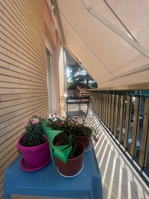 appartamento in vendita a Pesaro in zona Vismara