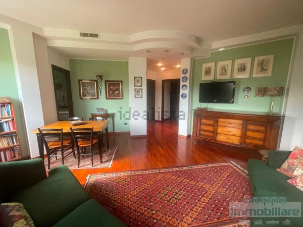 appartamento in vendita a Pesaro in zona Mare