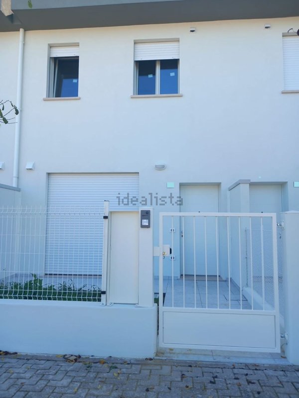 appartamento in vendita a Pesaro in zona Vismara