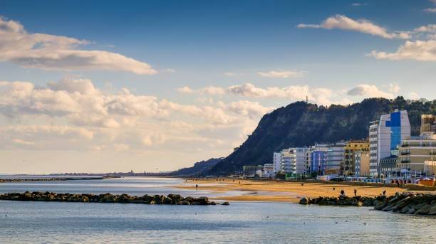 appartamento in vendita a Pesaro in zona Baia Flaminia