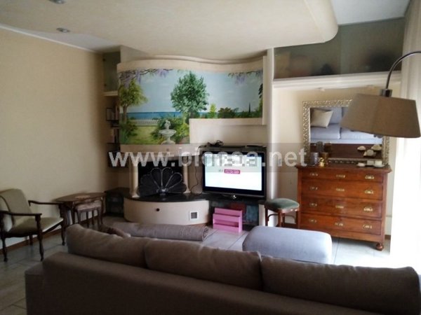 casa indipendente in vendita a Pesaro in zona Tre Ponti