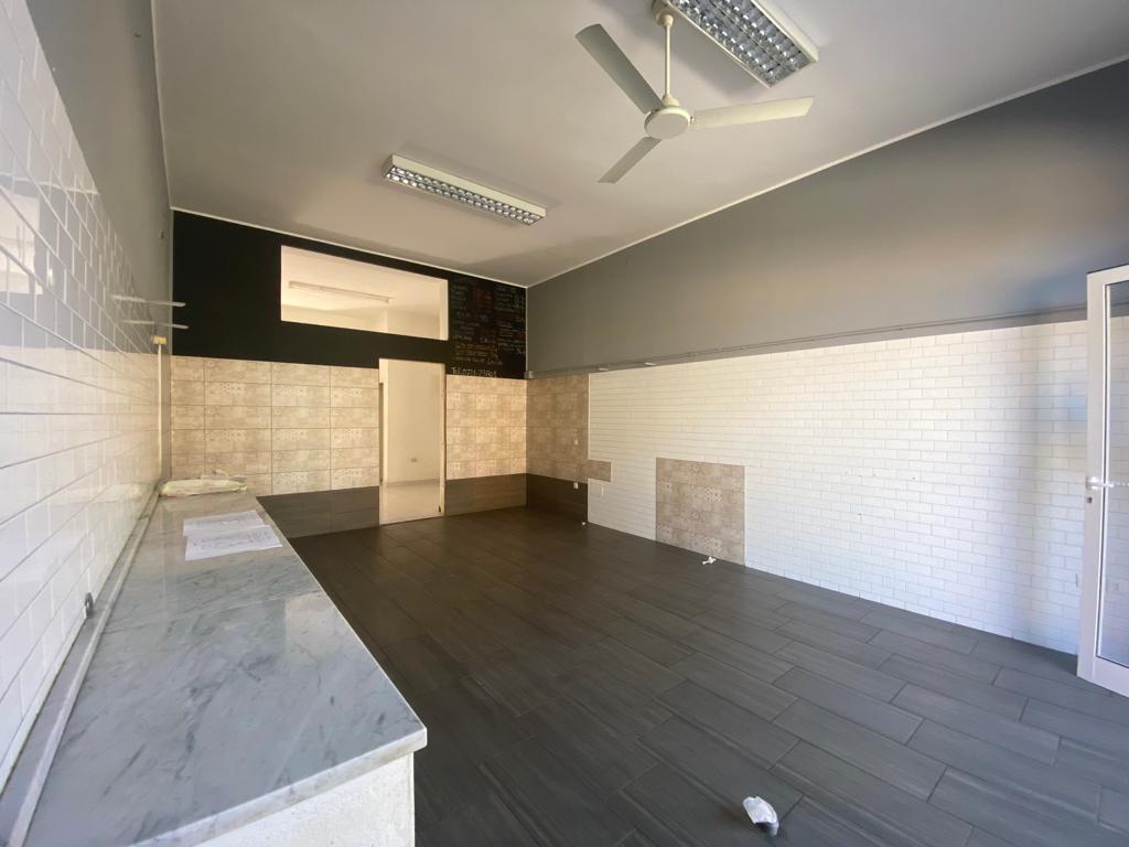 negozio in vendita a Pesaro