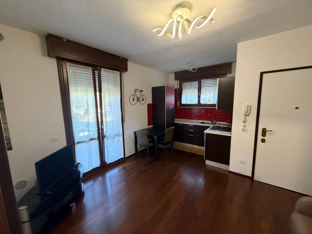 appartamento in vendita a Pesaro in zona Trebbiantico