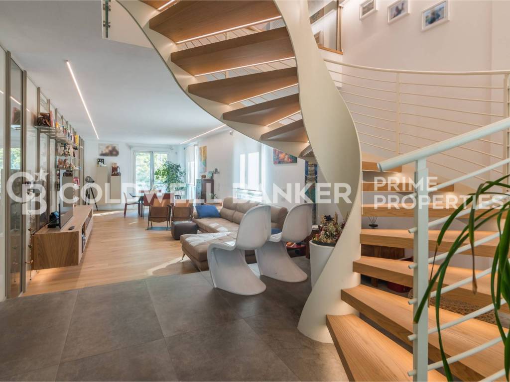 appartamento in vendita a Pesaro in zona Mare