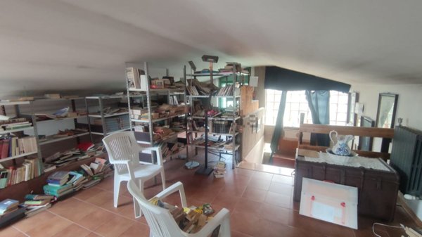 casa indipendente in vendita a Pesaro in zona Centro Città