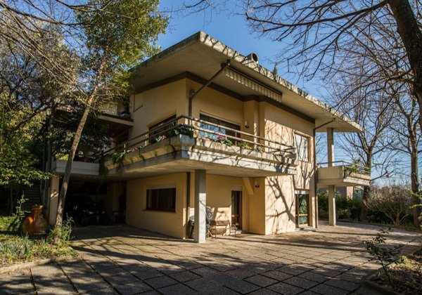 casa indipendente in vendita a Pesaro