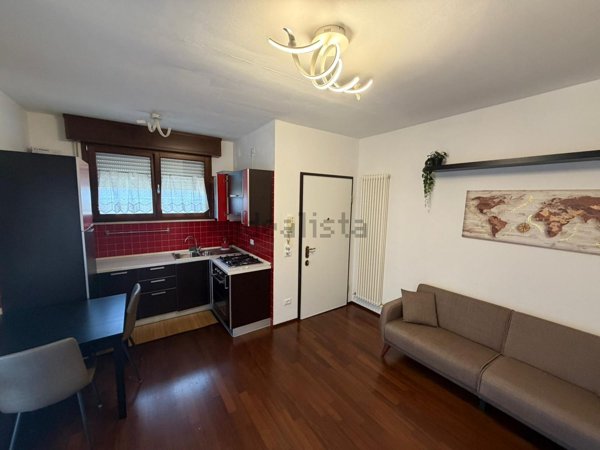 appartamento in vendita a Pesaro in zona Trebbiantico